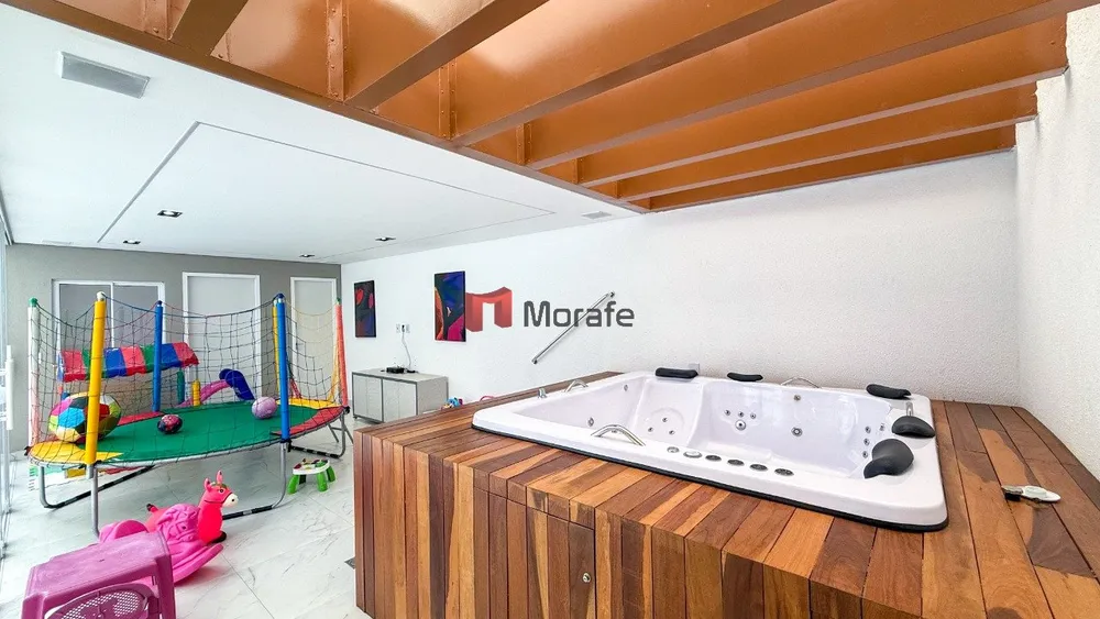 Apartamento, 3 quartos, 200 m² - Foto 1