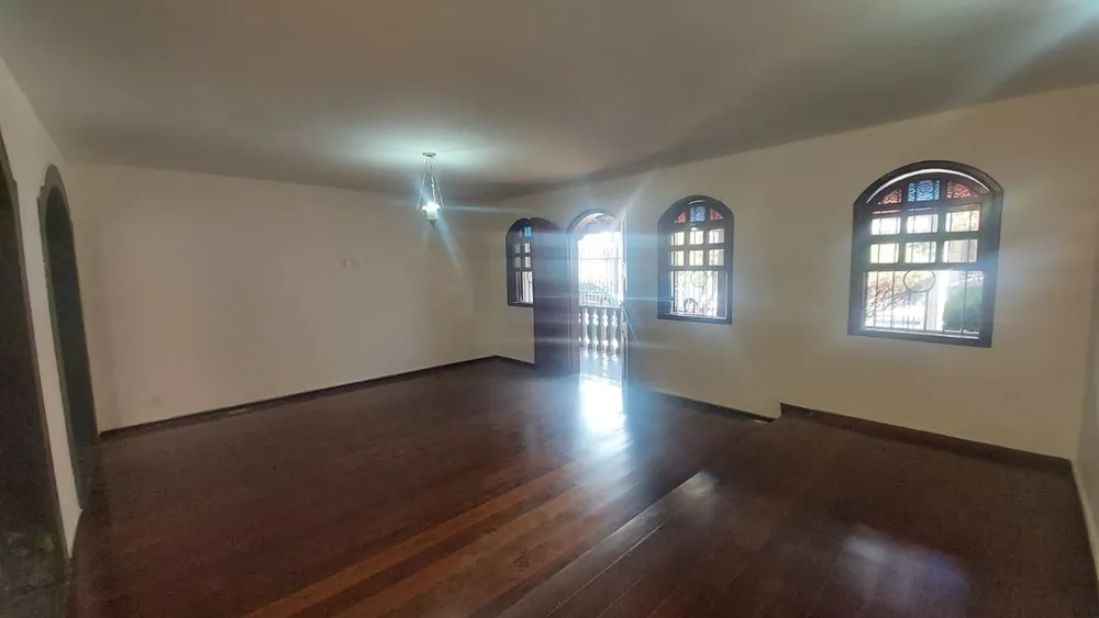 Casa, 4 quartos, 360 m² - Foto 3