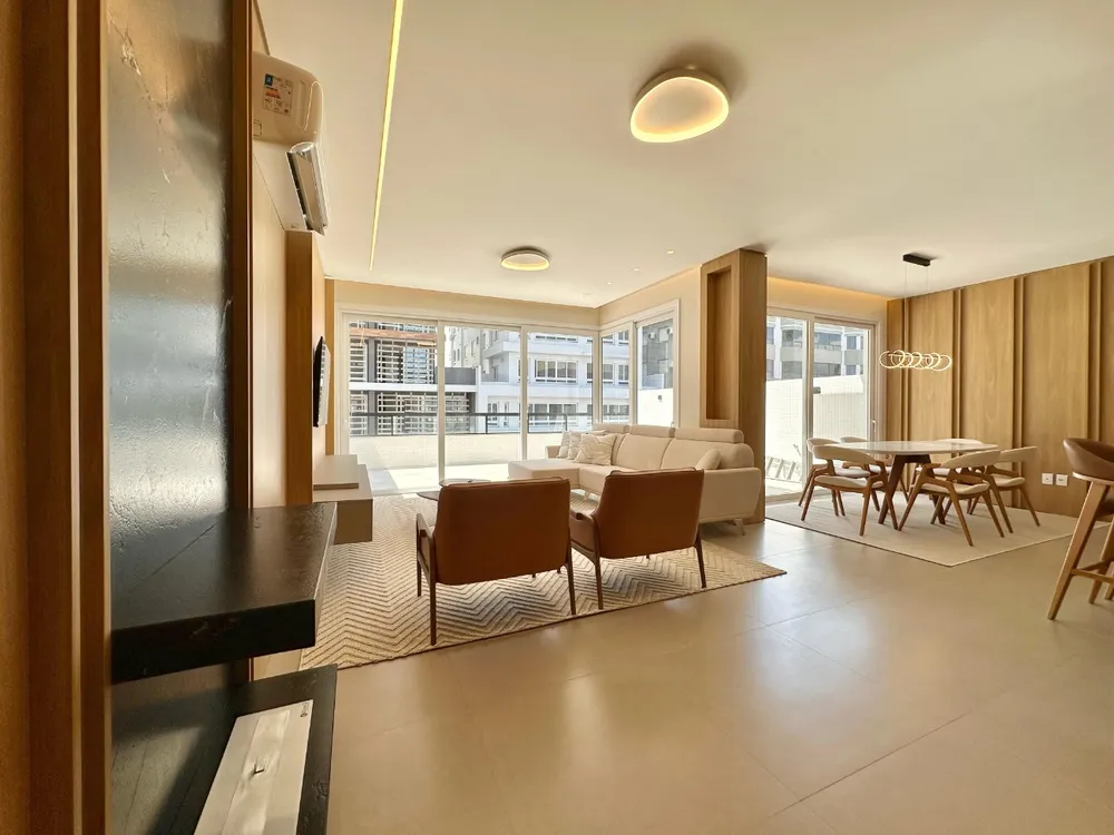 Apartamento, 3 quartos, 243 m² - Foto 3