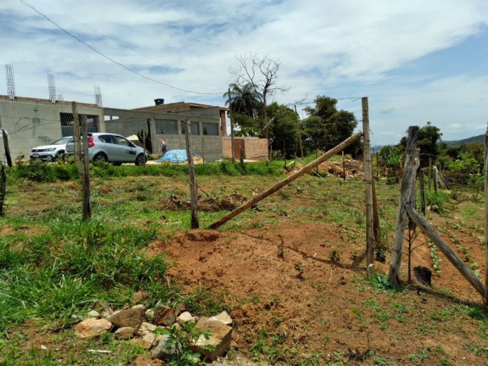 Terreno à venda, 250m² - Foto 2