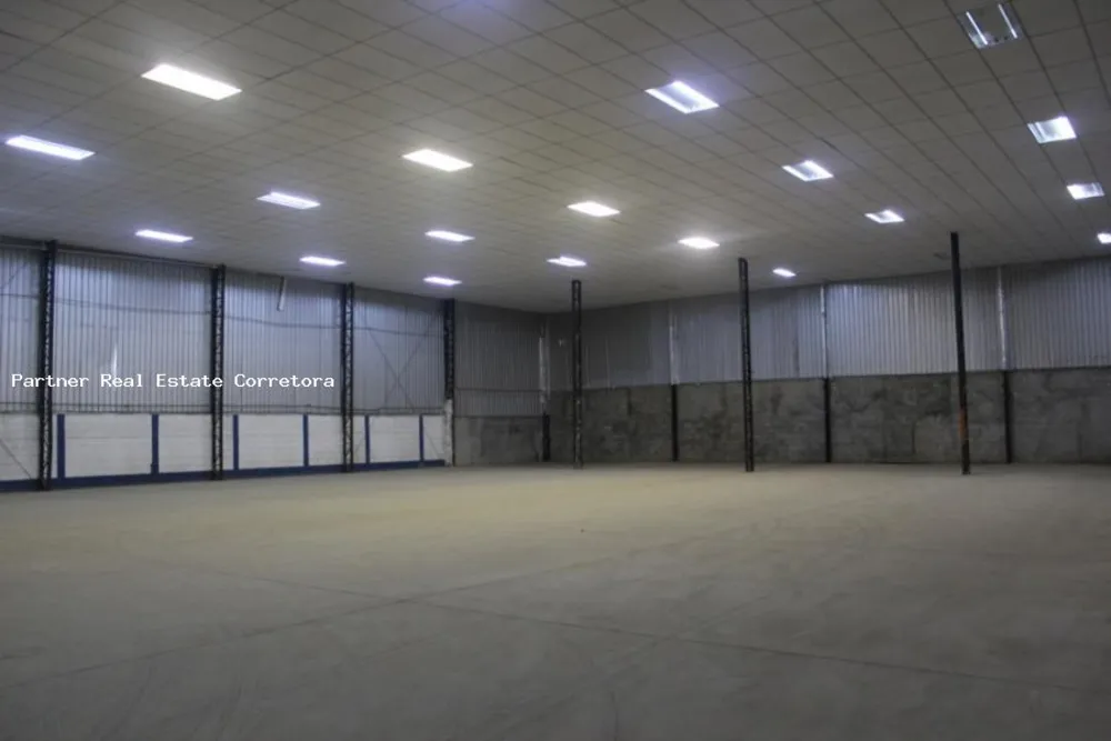 Depósito-Galpão, 8400 m² - Foto 1