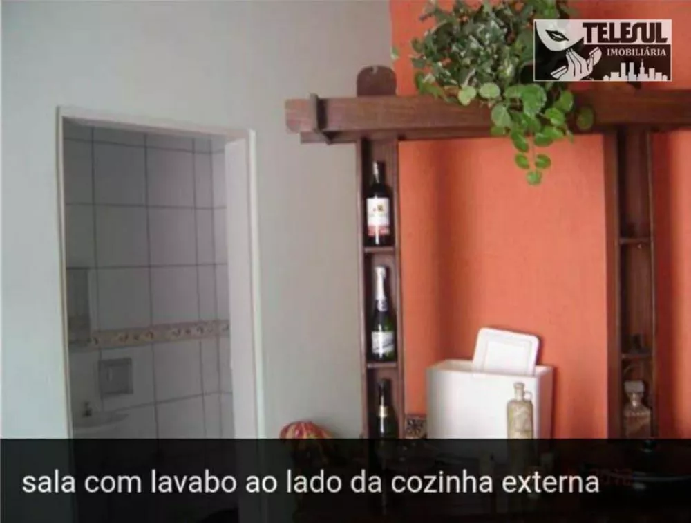 Casa à venda com 3 quartos, 225m² - Foto 10