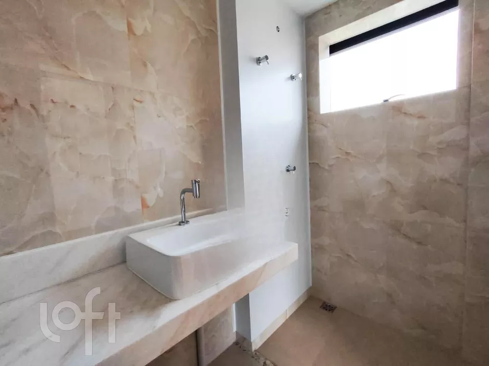 Apartamento à venda com 3 quartos, 140m² - Foto 21