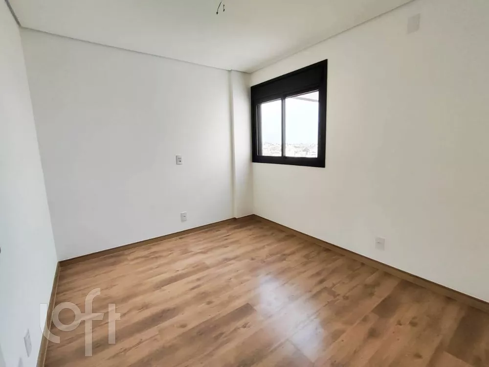 Apartamento à venda com 3 quartos, 140m² - Foto 6