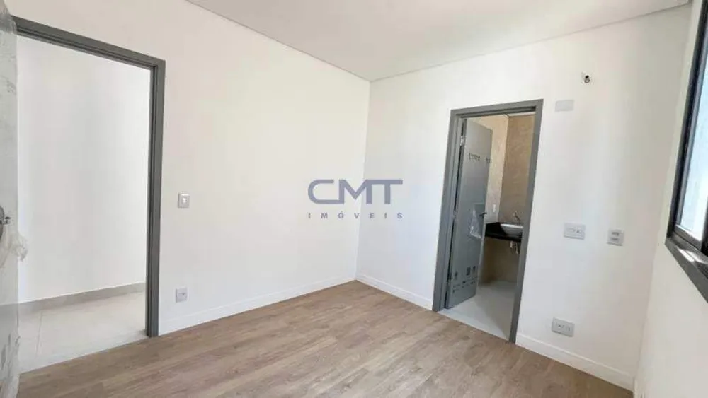 Cobertura, 3 quartos, 143 m² - Foto 2