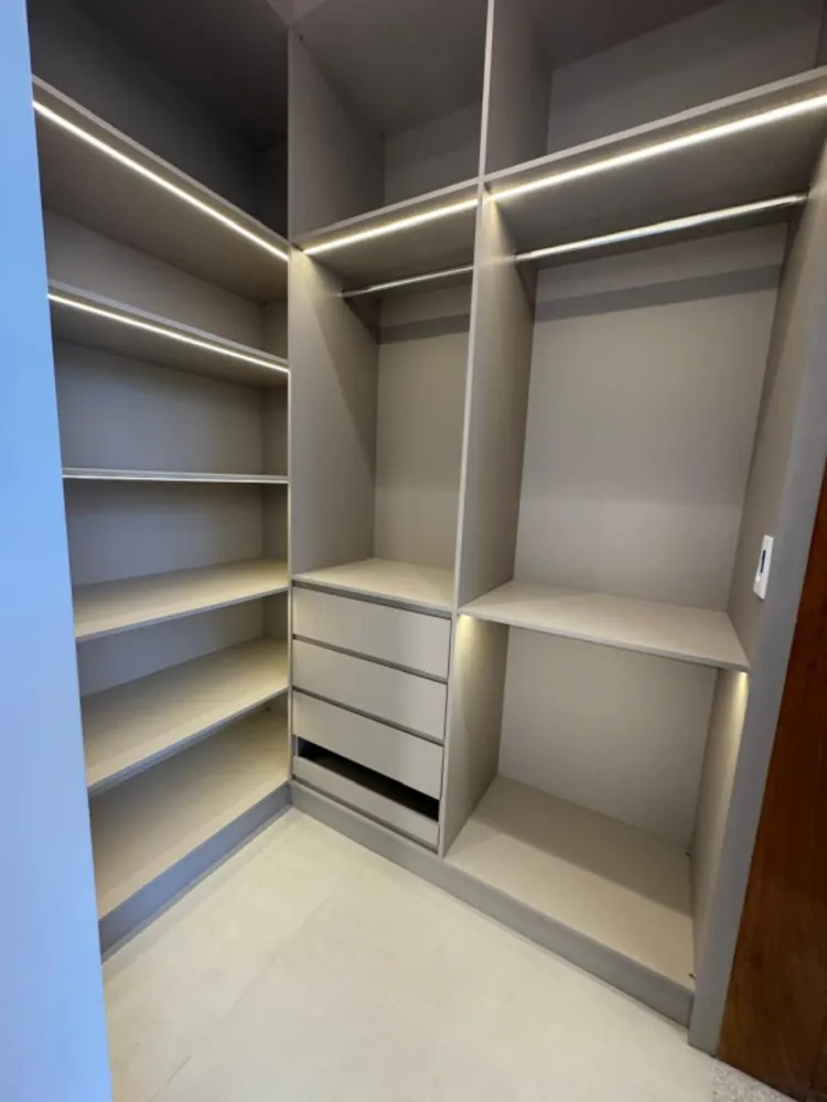 Casa, 4 quartos, 307 m² - Foto 4