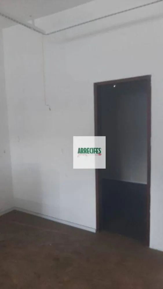 Casa, 1 quarto, 215 m² - Foto 3