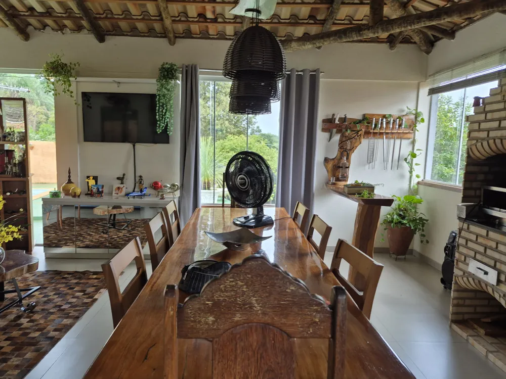 Sítio, 4 quartos, 2200 m² - Foto 4