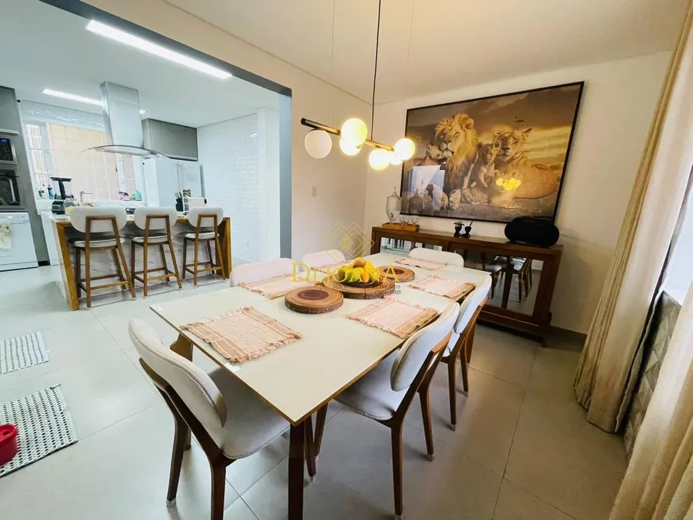 Casa, 3 quartos, 360 m² - Foto 2