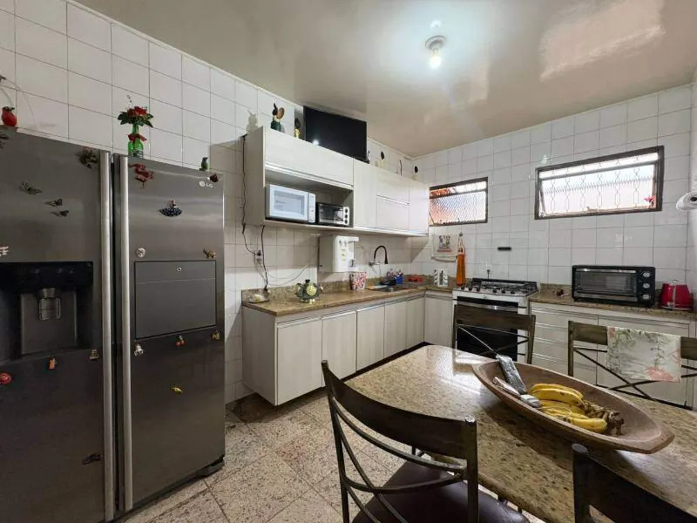 Casa, 3 quartos, 268 m² - Foto 6