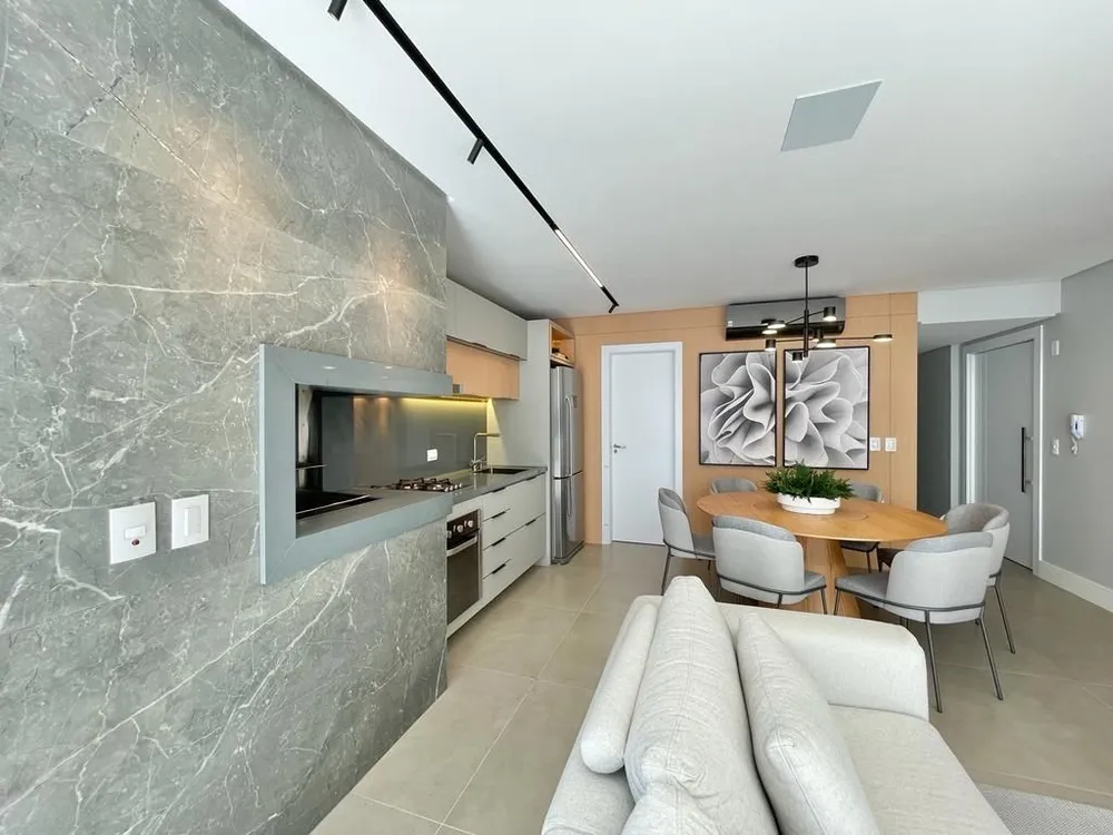 Apartamento, 3 quartos, 202 m² - Foto 2