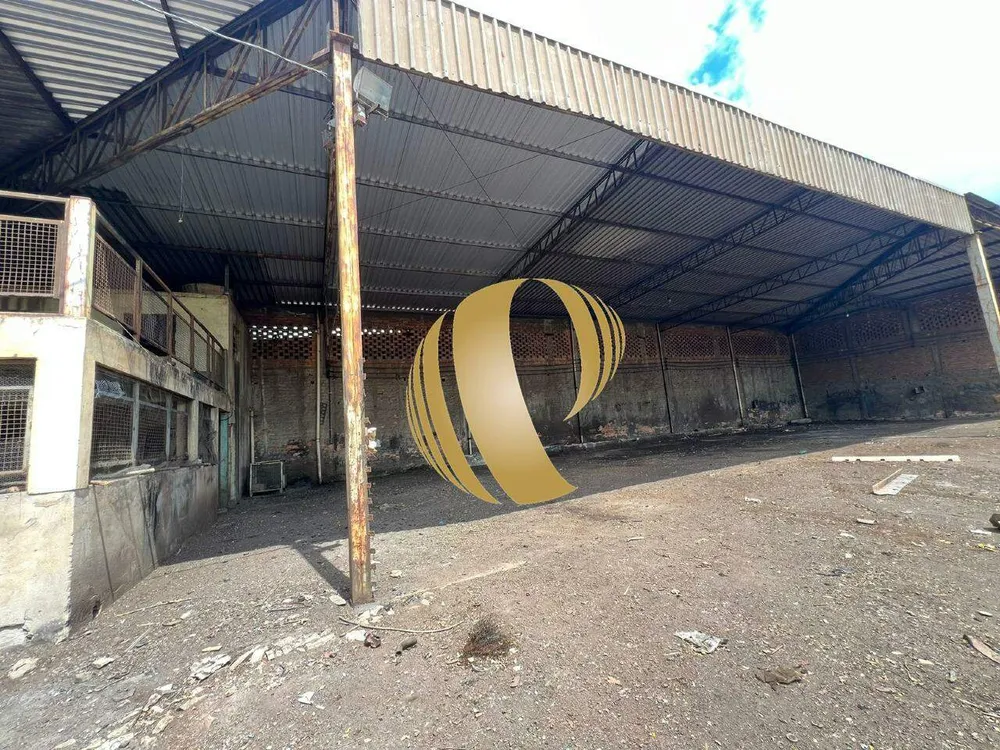 Depósito-Galpão, 3040 m² - Foto 1