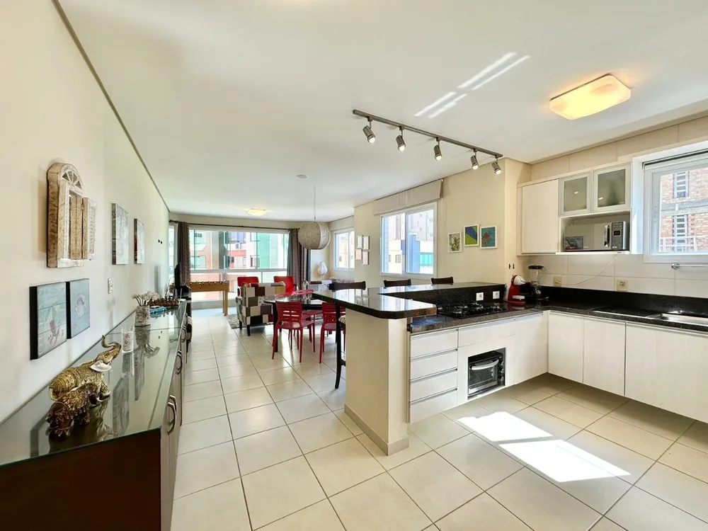 Apartamento, 3 quartos, 135 m² - Foto 2