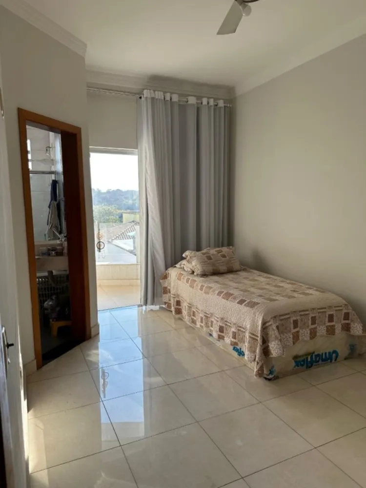 Casa, 4 quartos, 180 m² - Foto 12