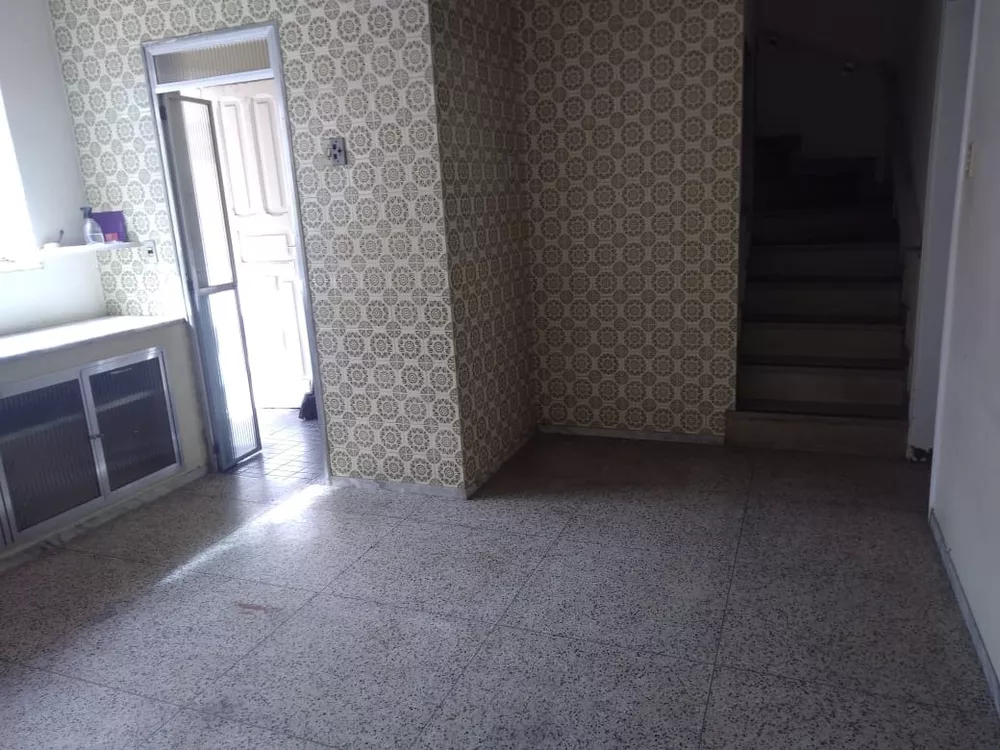 Casa à venda com 4 quartos, 180m² - Foto 19