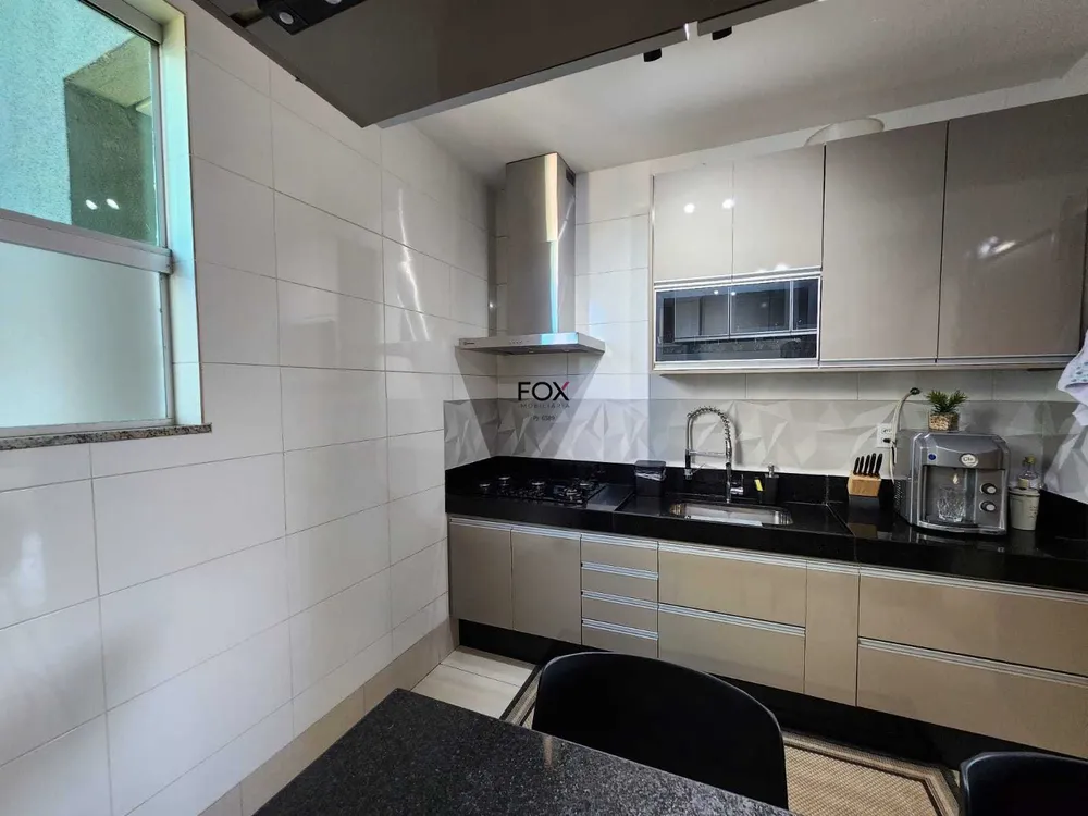Cobertura, 3 quartos, 188 m² - Foto 4