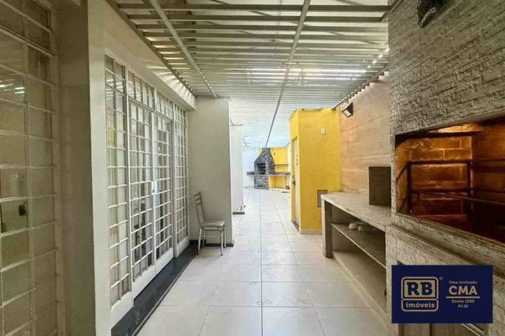Casa, 4 quartos, 321 m² - Foto 1