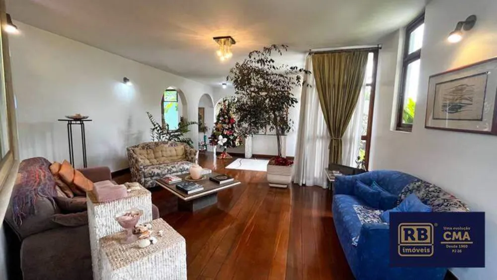 Casa, 4 quartos, 384 m² - Foto 1