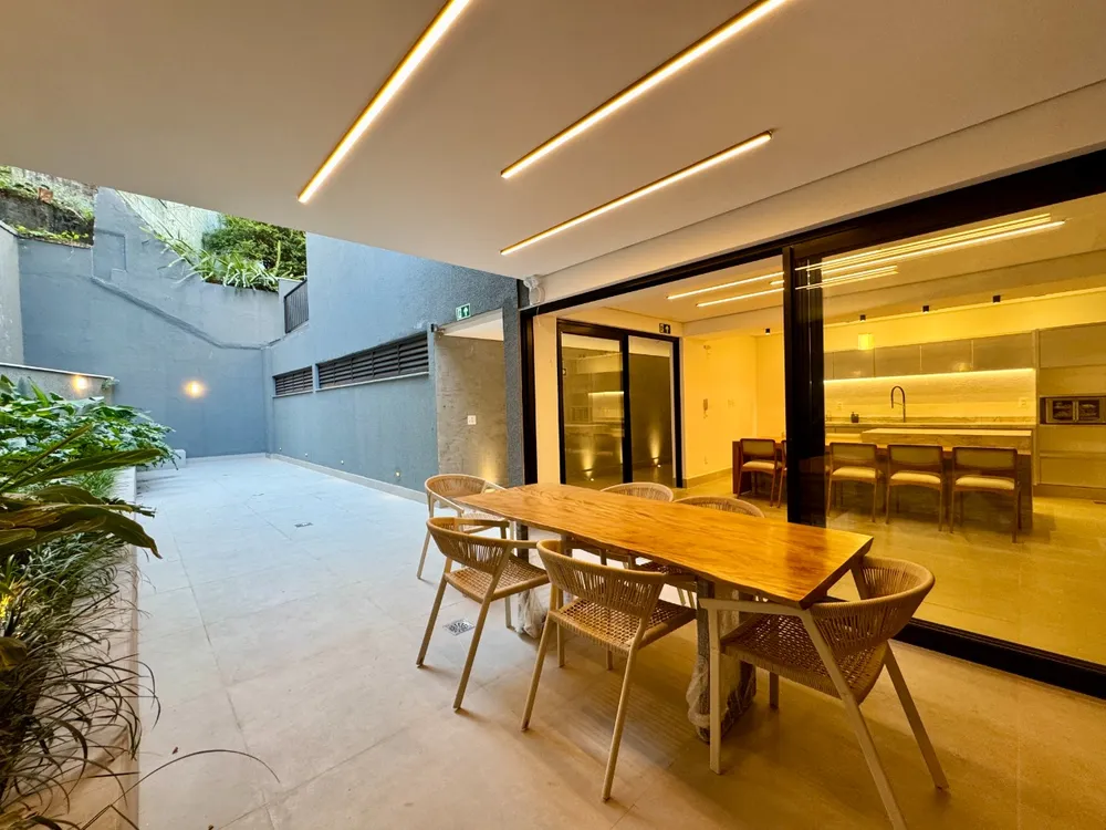 Cobertura, 3 quartos, 207 m² - Foto 1