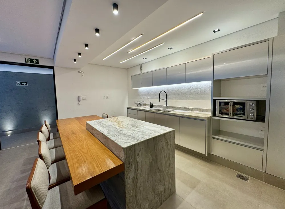 Cobertura, 3 quartos, 207 m² - Foto 4