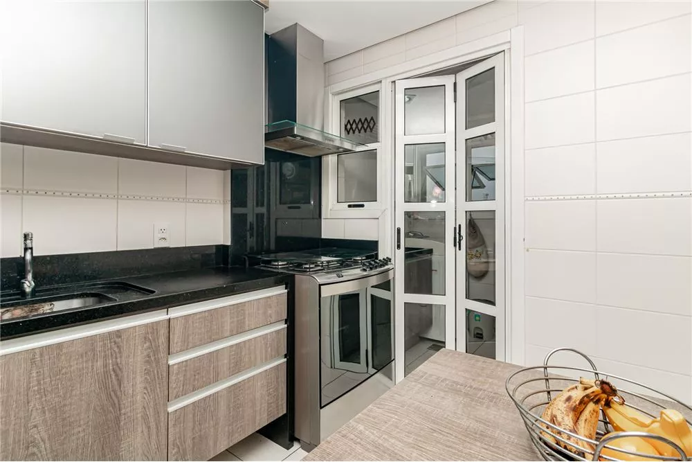 Apartamento à venda com 2 quartos, 95m² - Foto 9