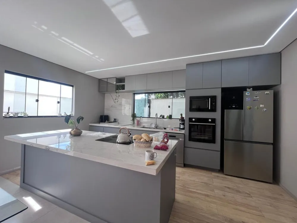 Casa, 3 quartos, 360 m² - Foto 1