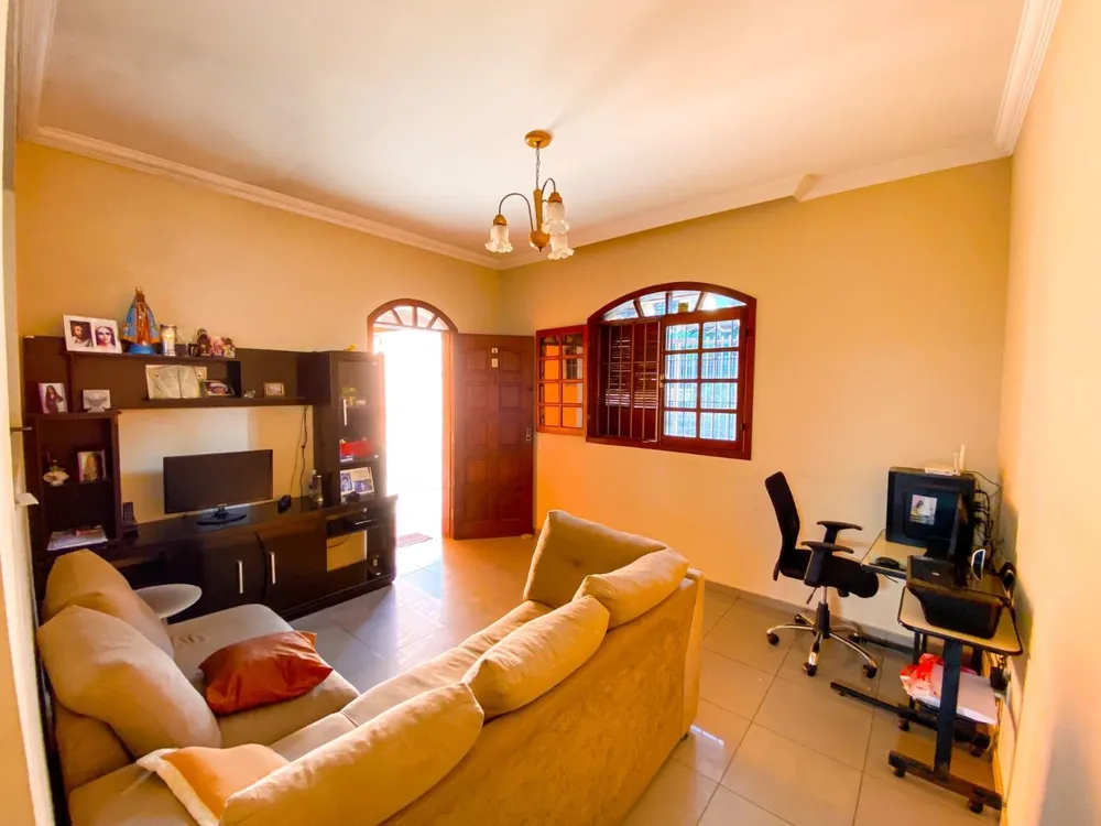 Casa, 3 quartos, 140 m² - Foto 1