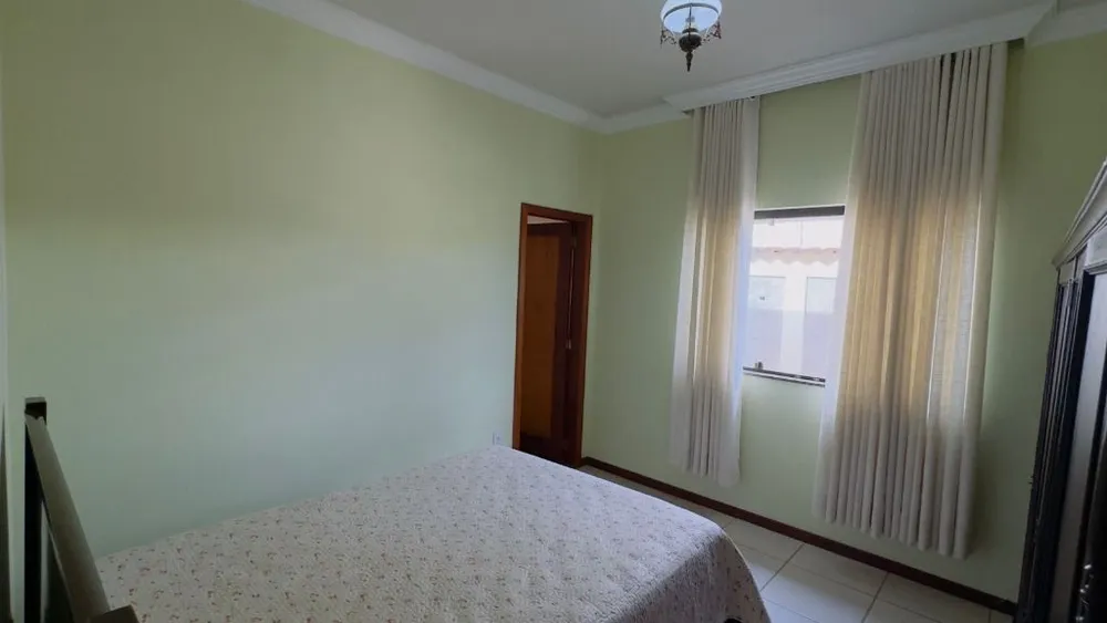 Casa, 3 quartos, 240 m² - Foto 10