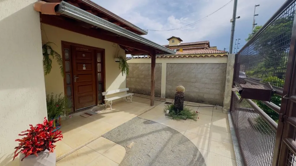 Casa, 3 quartos, 240 m² - Foto 1