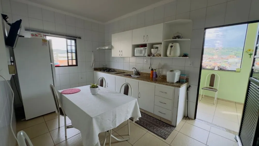Casa, 3 quartos, 240 m² - Foto 13
