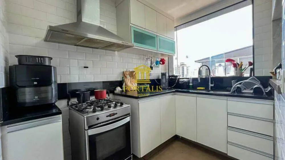Cobertura, 3 quartos, 142 m² - Foto 6