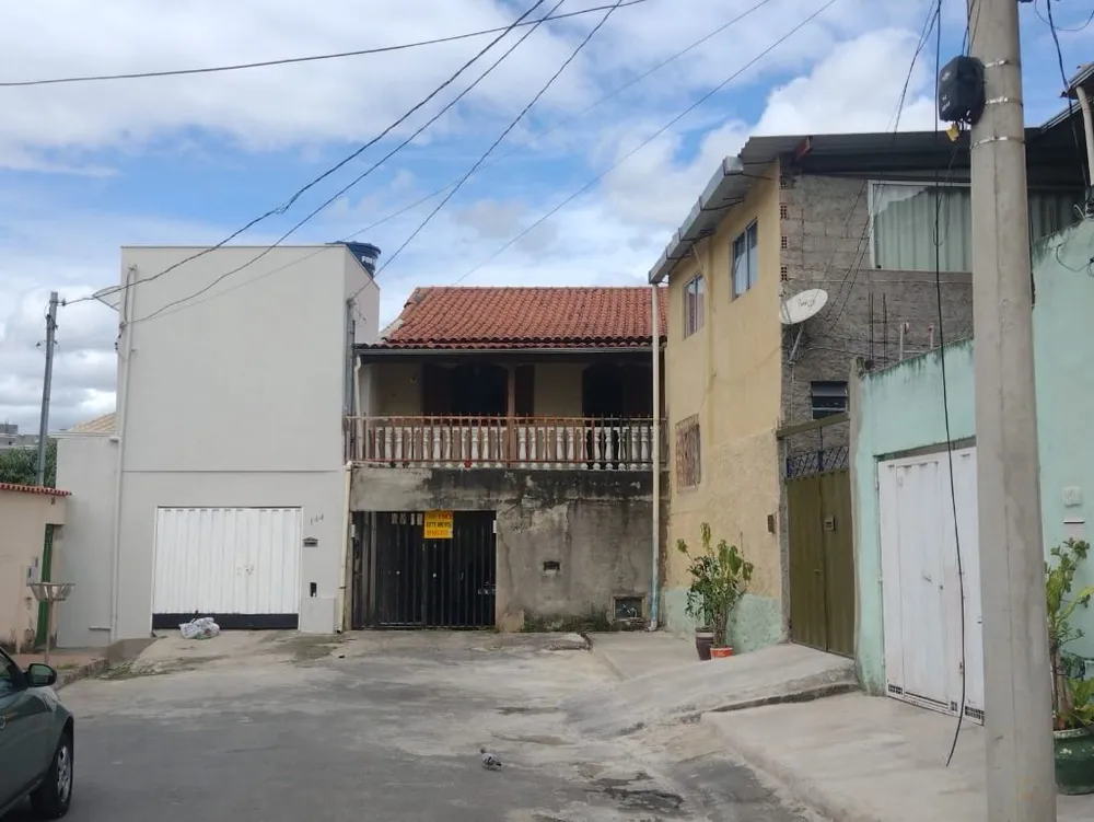 Casa, 5 quartos, 200 m² - Foto 1
