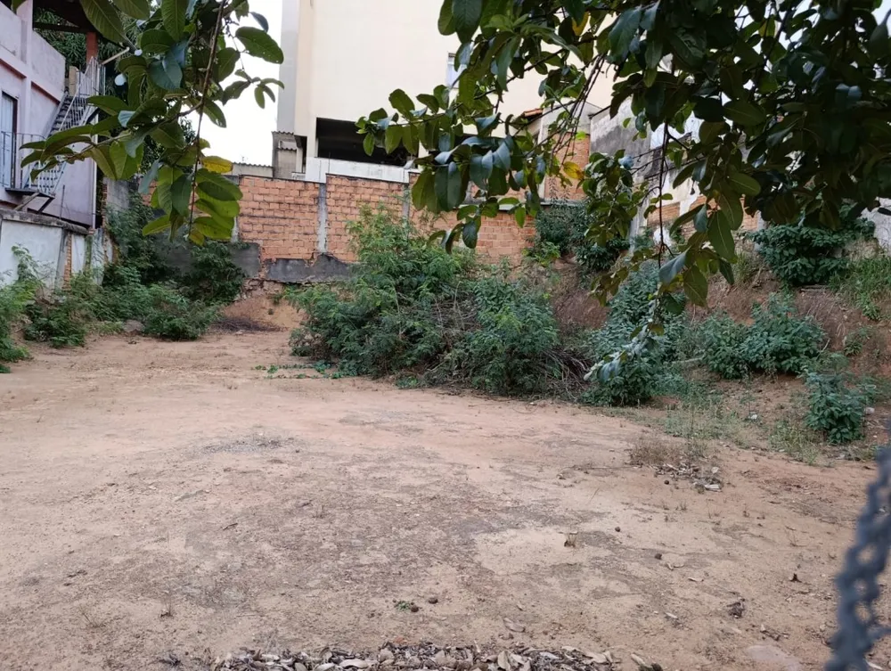 Terreno, 330 m² - Foto 2