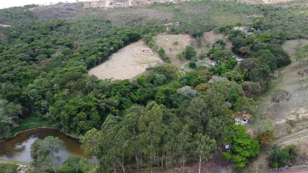 Sítio, 3 quartos, 50000 m² - Foto 6