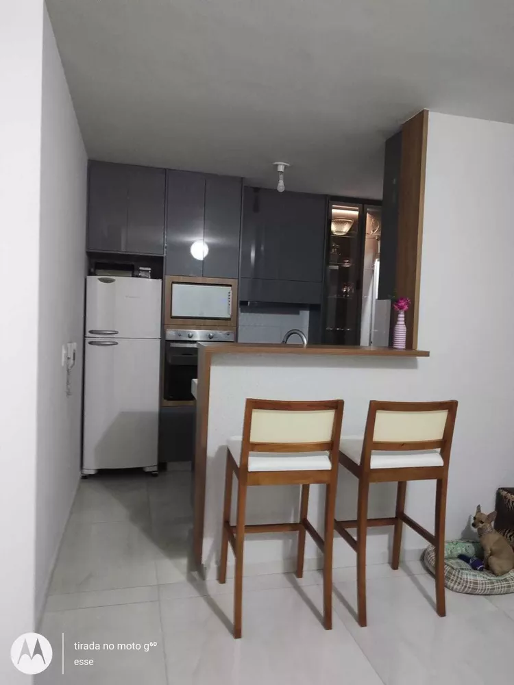 Apartamento à venda com 2 quartos, 52m² - Foto 4