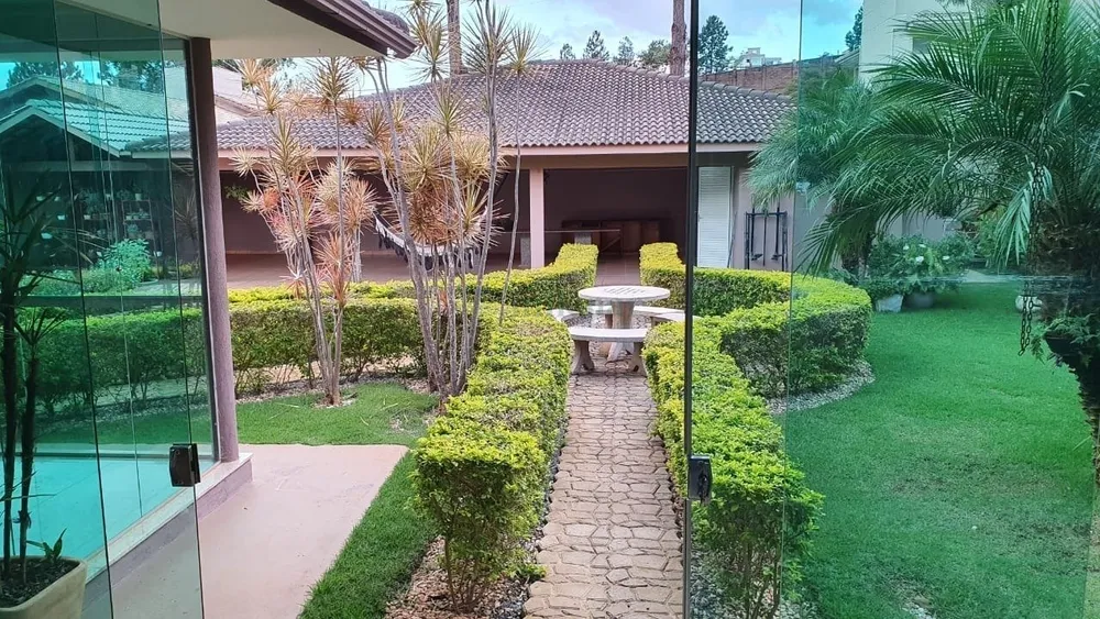 Casa, 4 quartos, 860 m² - Foto 1