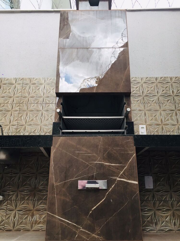 Casa à venda com 3 quartos, 2000m² - Foto 2
