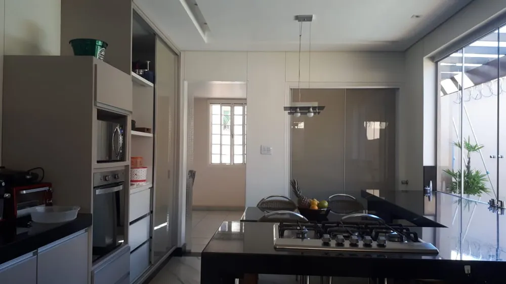 Casa, 3 quartos, 320 m² - Foto 4
