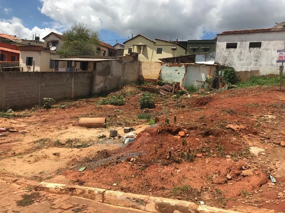 Terreno, 246 m² - Foto 1