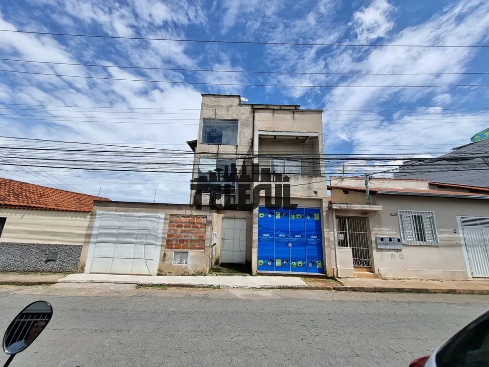 Casa, 6 quartos, 597 m² - Foto 2