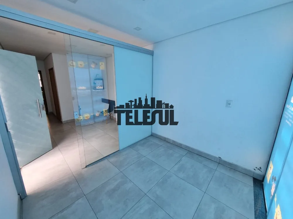 Casa, 6 quartos, 597 m² - Foto 1