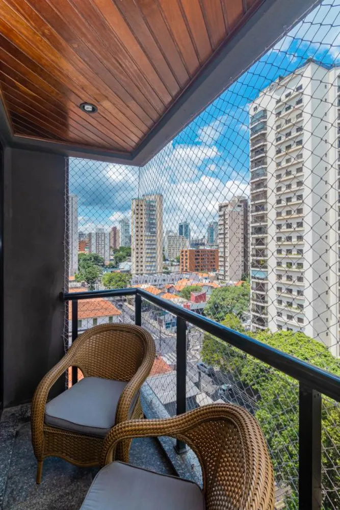 Apartamento, 3 quartos, 1220 m² - Foto 2
