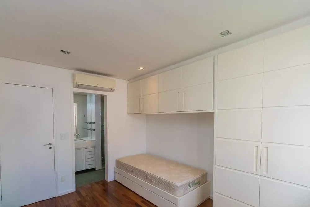 Apartamento, 3 quartos, 1220 m² - Foto 13
