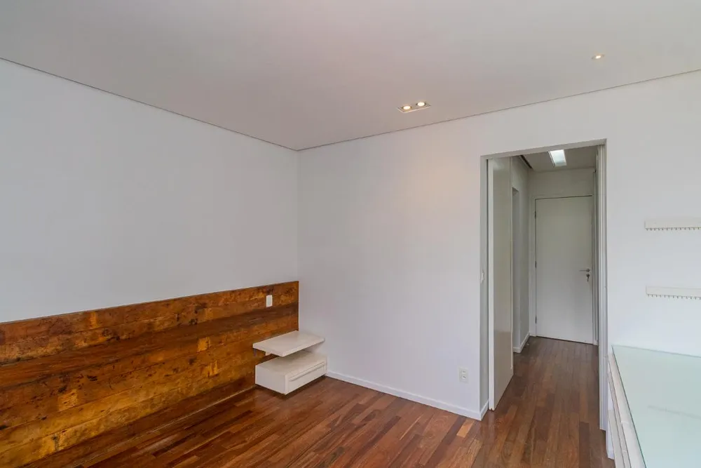 Apartamento, 3 quartos, 1220 m² - Foto 20