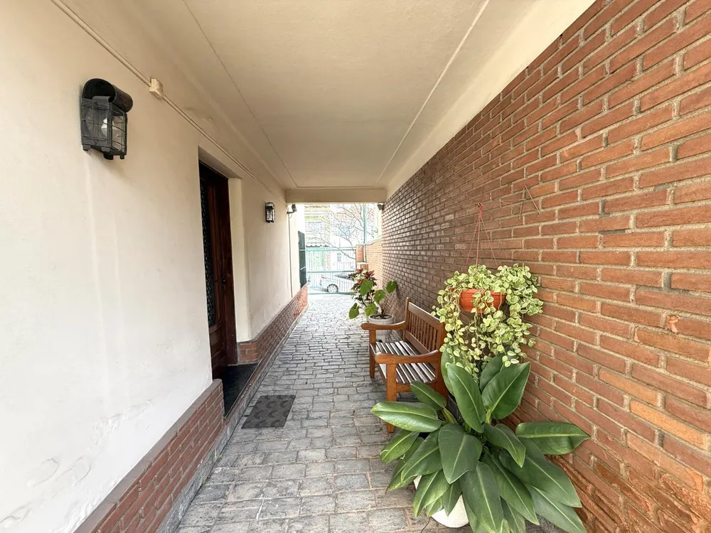 Casa, 9 quartos, 213 m² - Foto 3