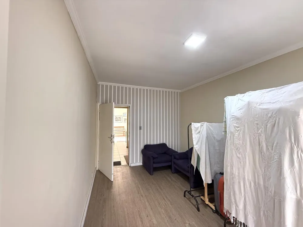Casa, 9 quartos, 213 m² - Foto 6