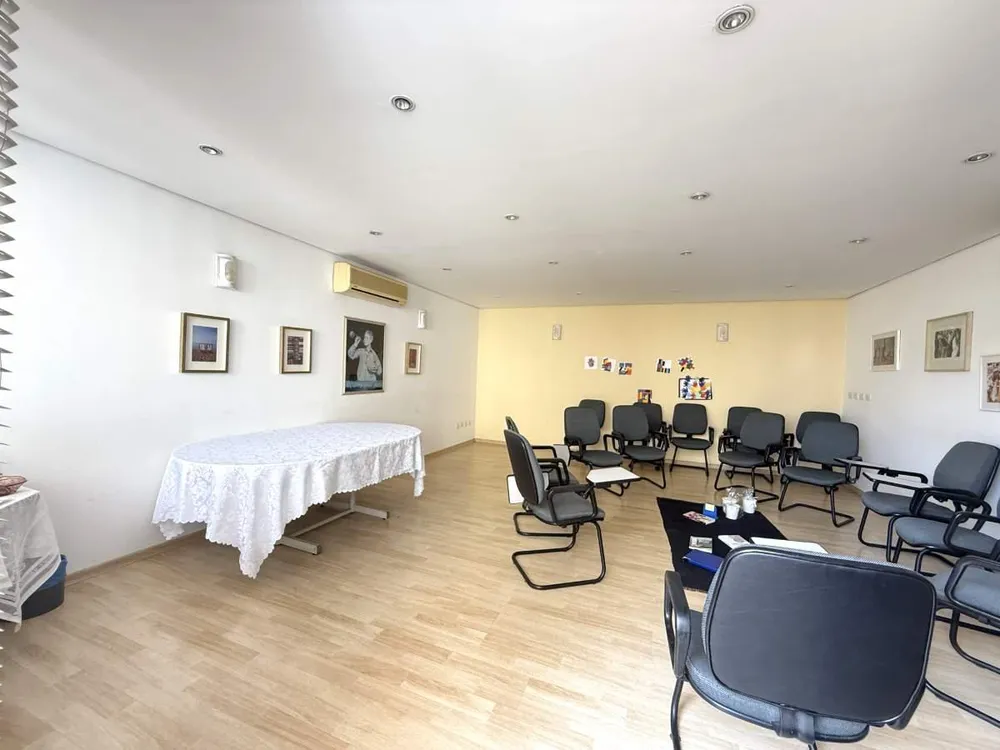 Casa, 9 quartos, 213 m² - Foto 2