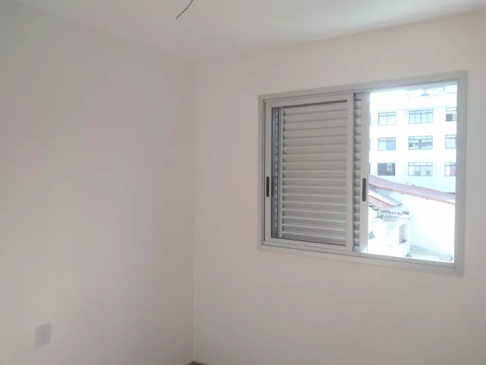 Apartamento à venda com 3 quartos, 80m² - Foto 5