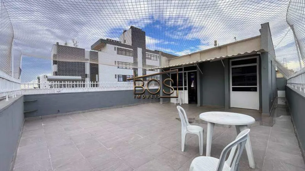Cobertura, 3 quartos, 238 m² - Foto 2