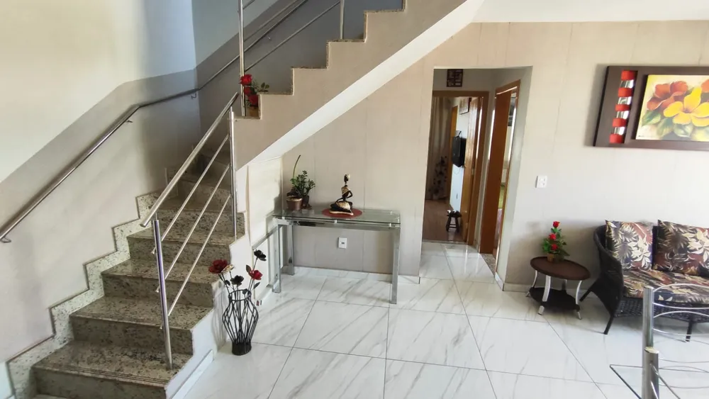 Cobertura, 3 quartos, 143 m² - Foto 2